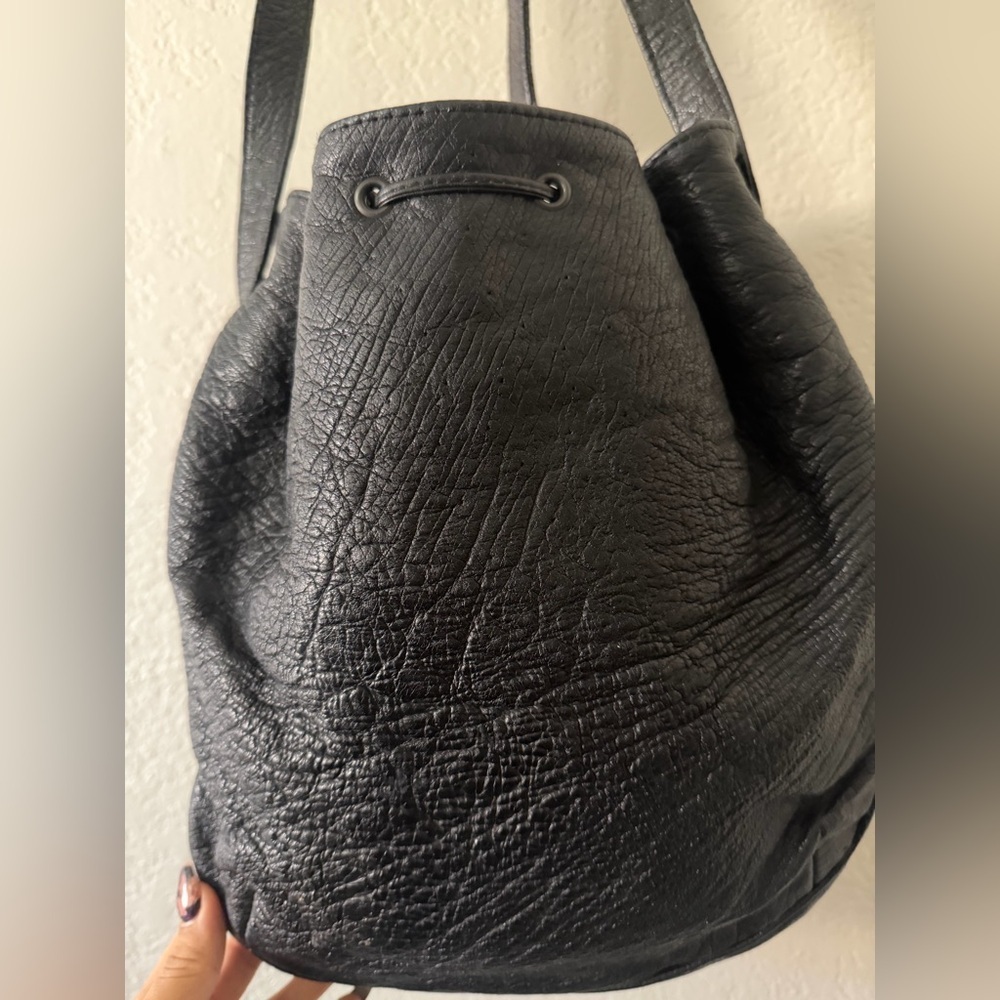 Vintage Genuine Ostrich Leather Makara - Picture 5 of 7